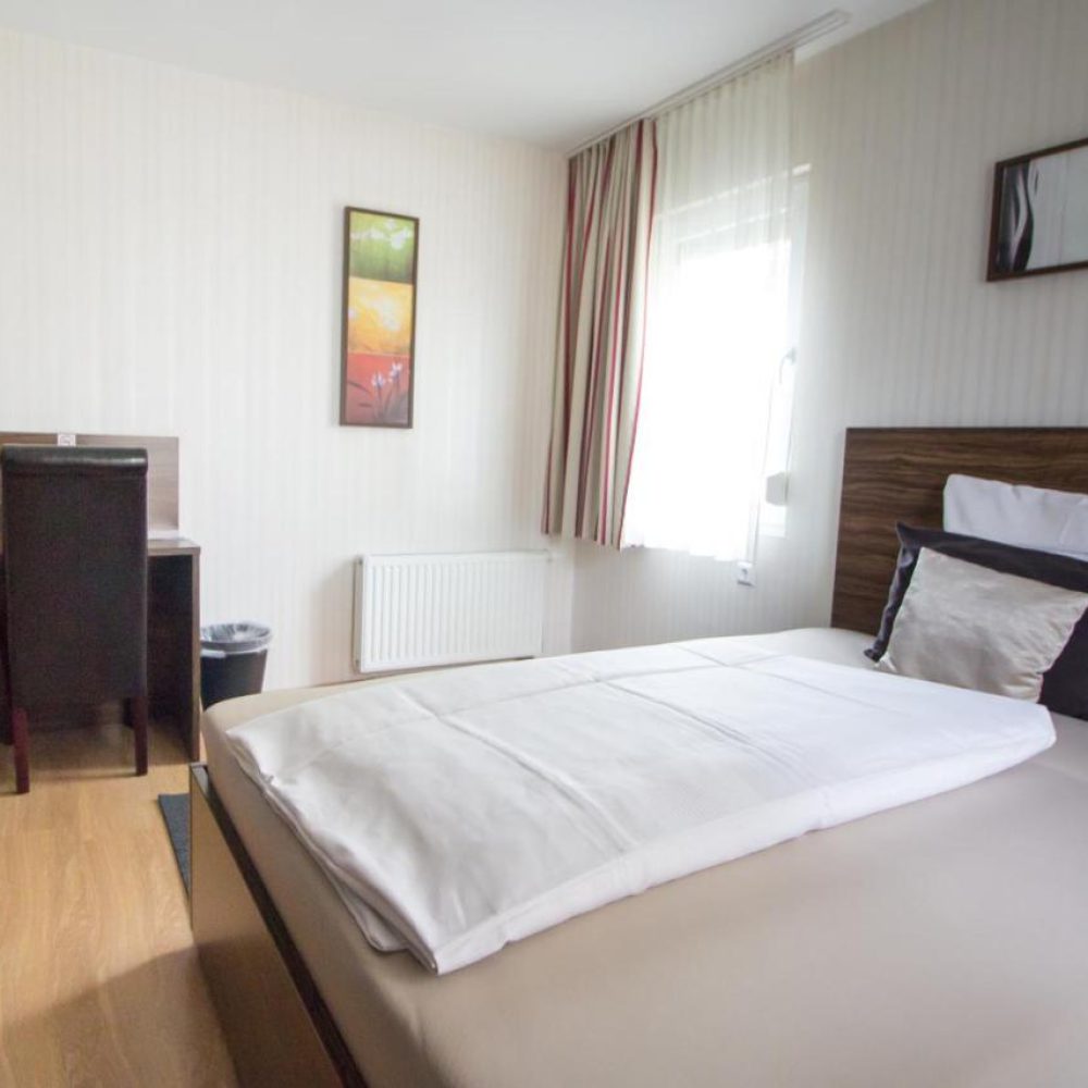 Landhotel Single Room